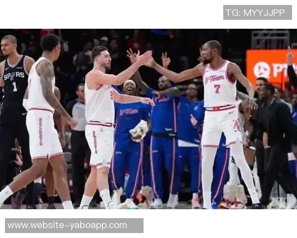 西部竞争加剧火箭失利湖人与森林狼胜场差距缩小至平局 西部竞争加剧火箭失利湖人与森林狼胜场差距缩小至平局